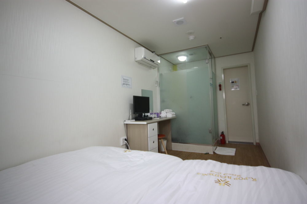 סיאול K-Pop Residence Myeongdong 1 מראה חיצוני תמונה